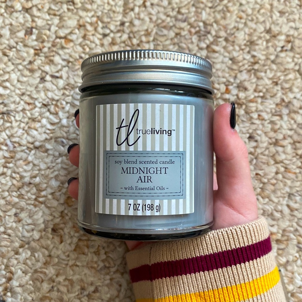 “Midnight Air” Candle, Never Used, Brand New